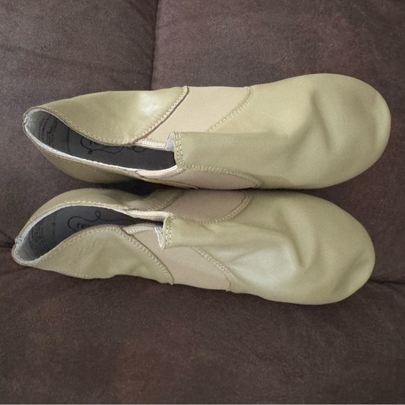 Revolution Stretch Jazz Boot—Tan—Size 11 - Picture 1 of 3